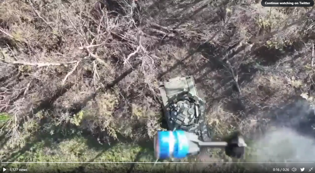 Grenade dropped by drone onto Russian tank