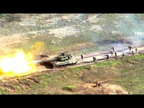 Drone footage reveals the raw horror & absurdity of the Ukraine war.  Witness desperate battles, kamikaze strikes, & shocking friendly fire. 🇺🇦🇷🇺  Click to see the chilling truth!