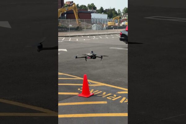 Revolutionize construction with drone mapping!  Learn how to create 3D models, choose the right gear, and analyze data for efficient project management. Click to learn more!