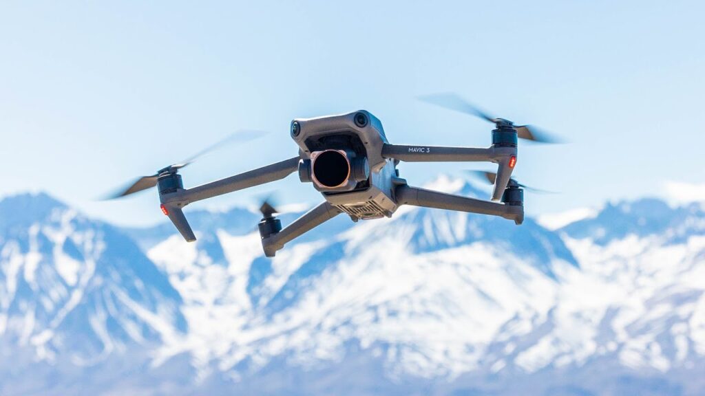 Level up your drone skills!  Master cinematic moves, smooth shots & more. Click to fly like a pro!